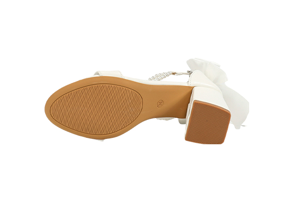 Women's Summer White Bow Decoration Pearl Chain Open Toe Round Head Thick Heel Sandals Elegant Style
