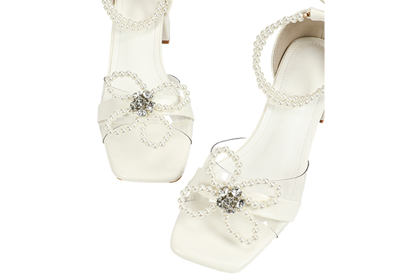 Women's Pearl Bow Decoration Thick Heel Sandals Elegant Summer White High Heel Sandals