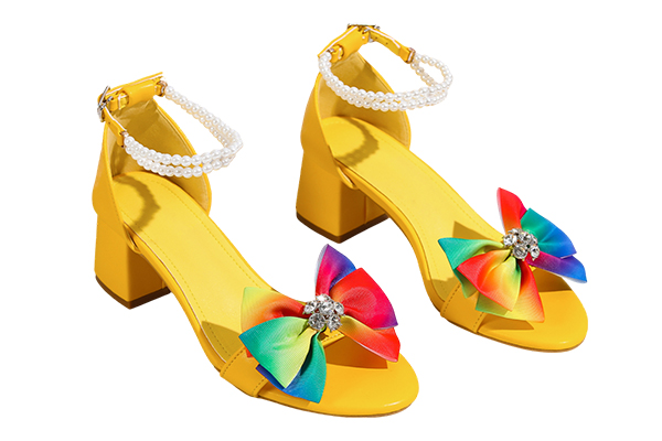 How does the rainbow bow decoration add sweet style to women's high heel sandals?
