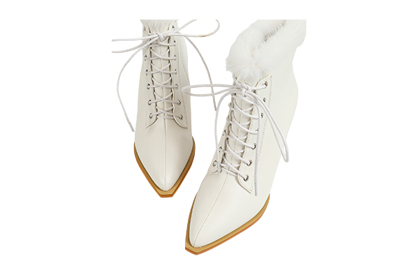 Women's Plush Edge Lace-up Thick Heel Pointed Toe Short Boots Warm Style Autumn and Winter White Boots